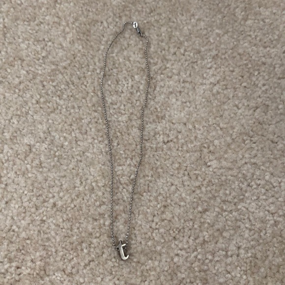 Lowercase t choker - Picture 1 of 2